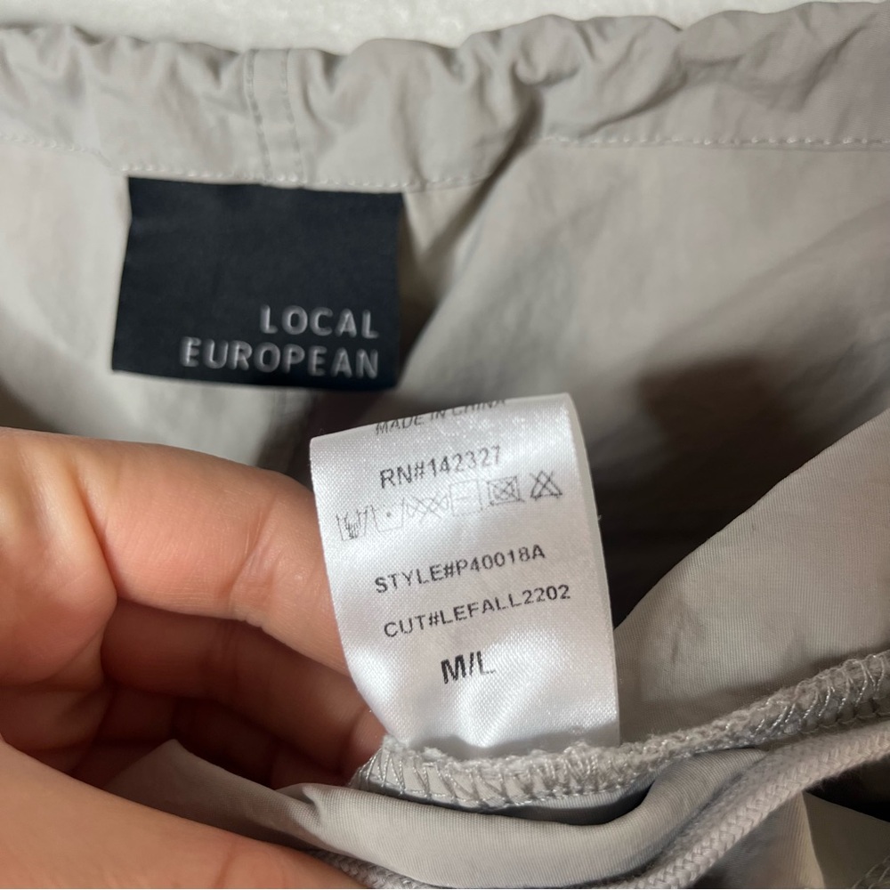 Local European Grey Parachute Cargo Pants Baggy Gorpcore Y2K Dancer Size M/L - Picture 13 of 14